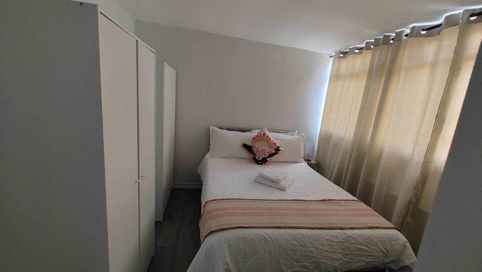 Private In North En-suite *